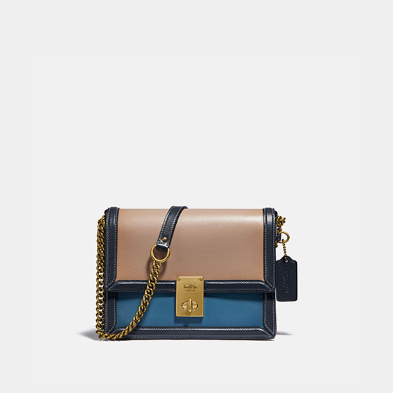 Coach hutton sale store
